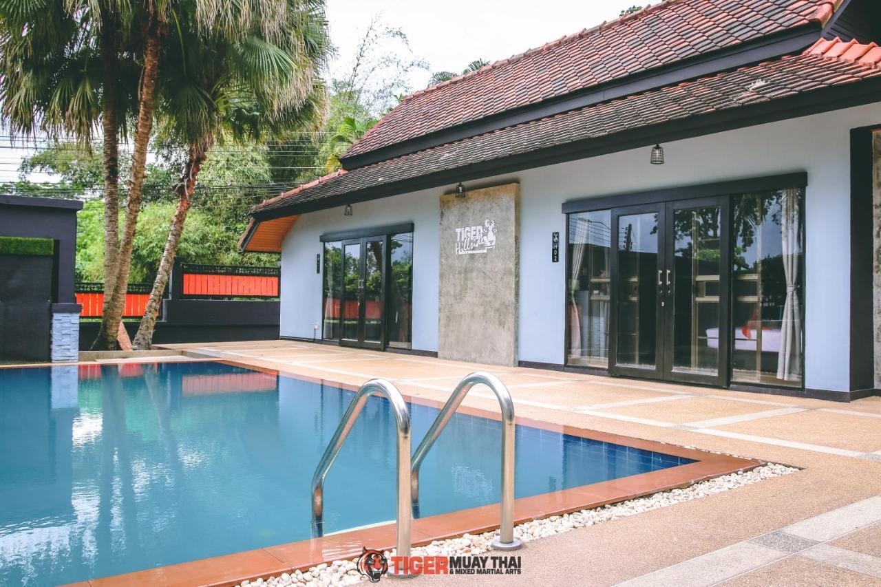 Tiger Hillside Hotel Phuket Exterior photo