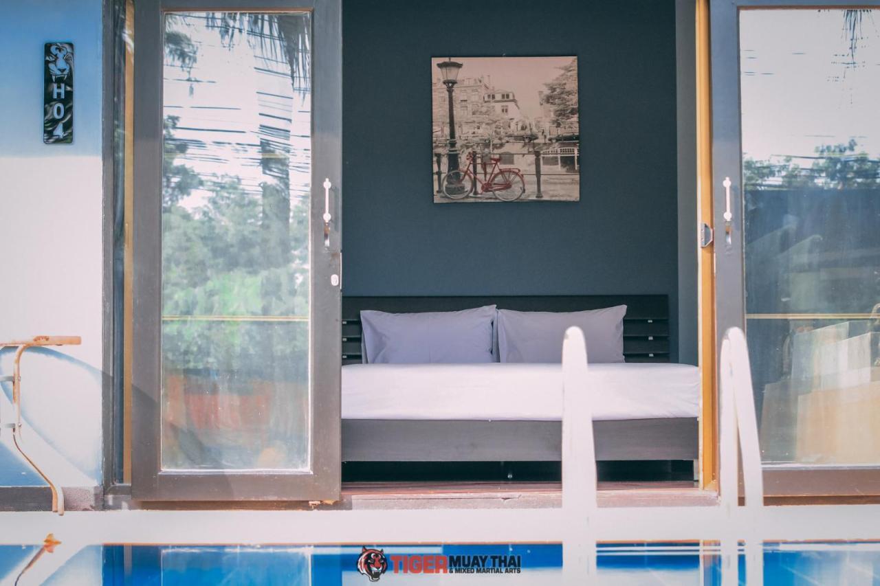 Tiger Hillside Hotel Phuket Exterior photo